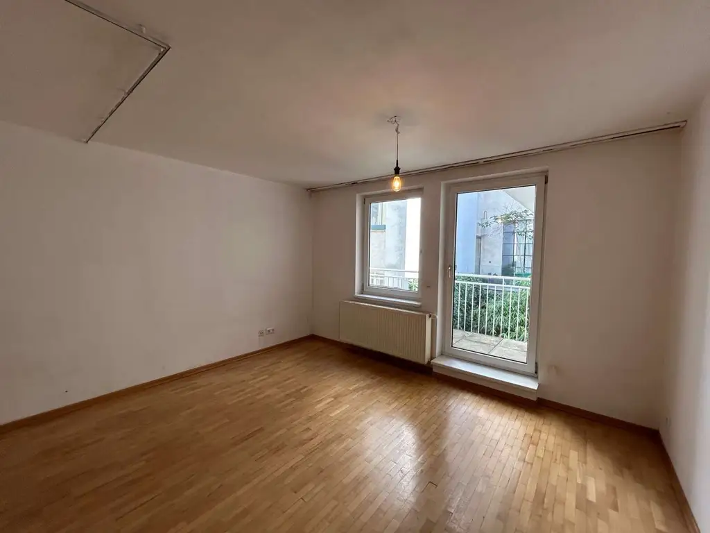 Ruhige 1-Zimmer Wohnung mit Balkon - Nähe Mariahilfer Straße