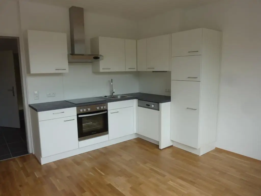 Helle 1,5-Zimmer-Wohnung