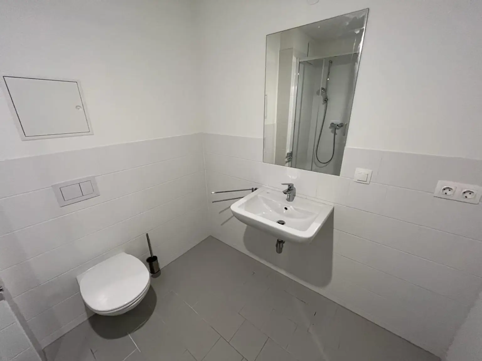 8c050329-f509-4e51-b