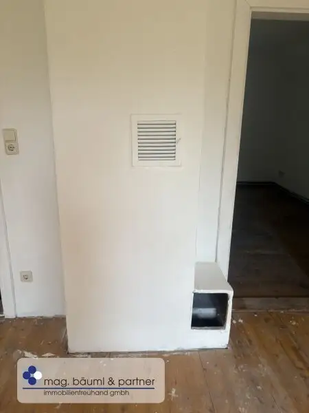 Alleinstehendes  Haus  in einer absolut ruhigen Sackgasse mit Blick auf die  THAYA