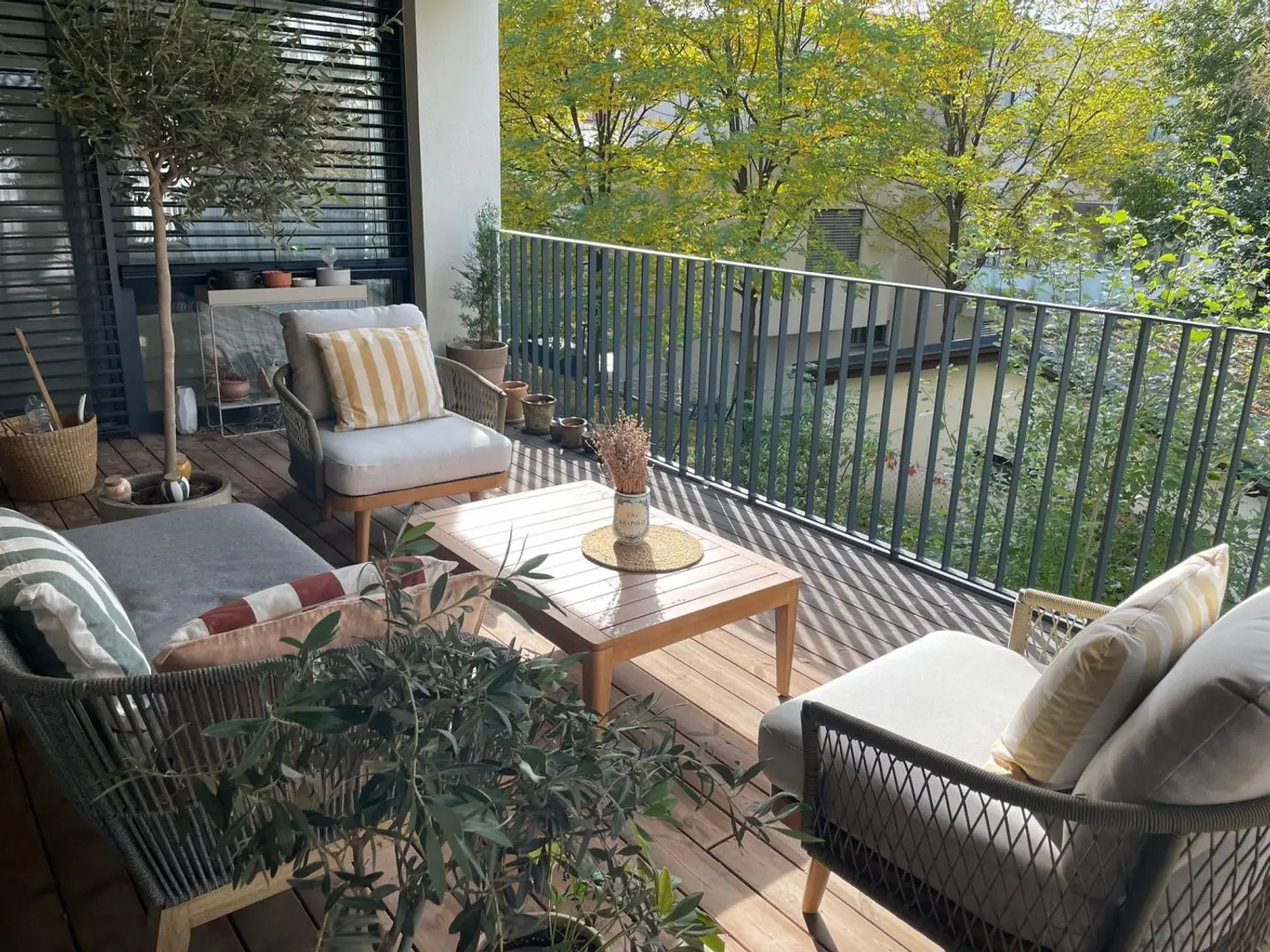 14c31dc8-33fa-4678-b116-d72f8416e555