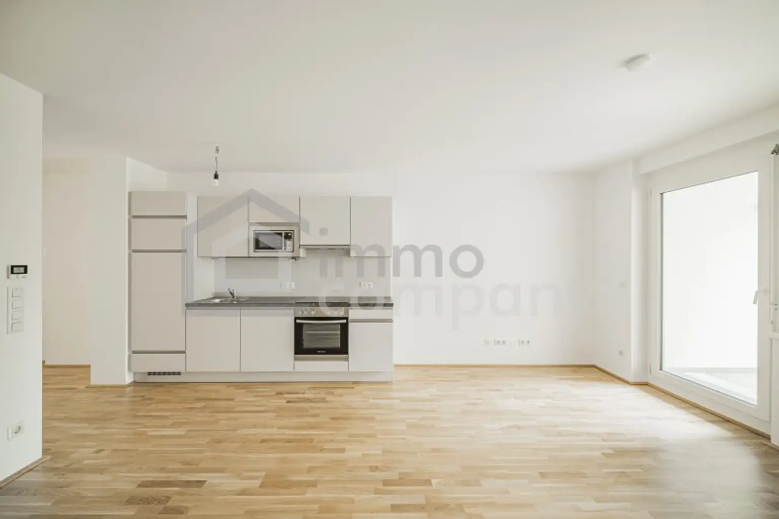 Grossartige 3-Zimmer-Wohnung mit Loggia + Tiefgaragenplatz! 14. Bezirk. U4