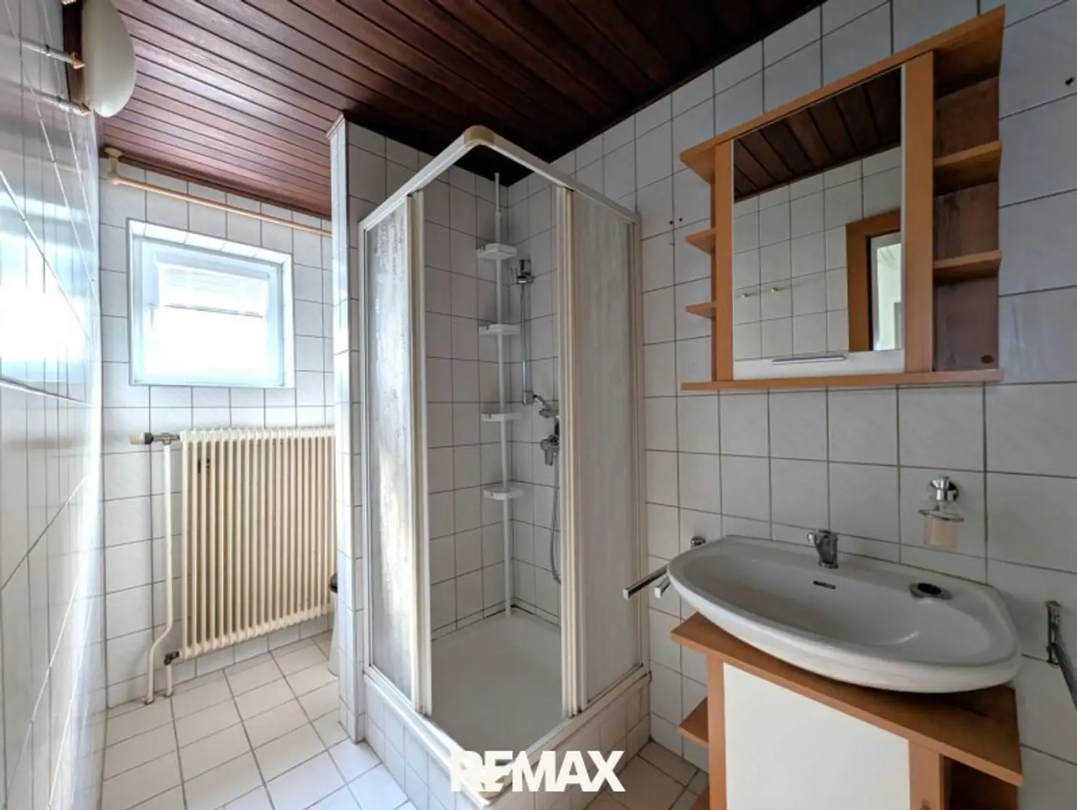 Badezimmer EG