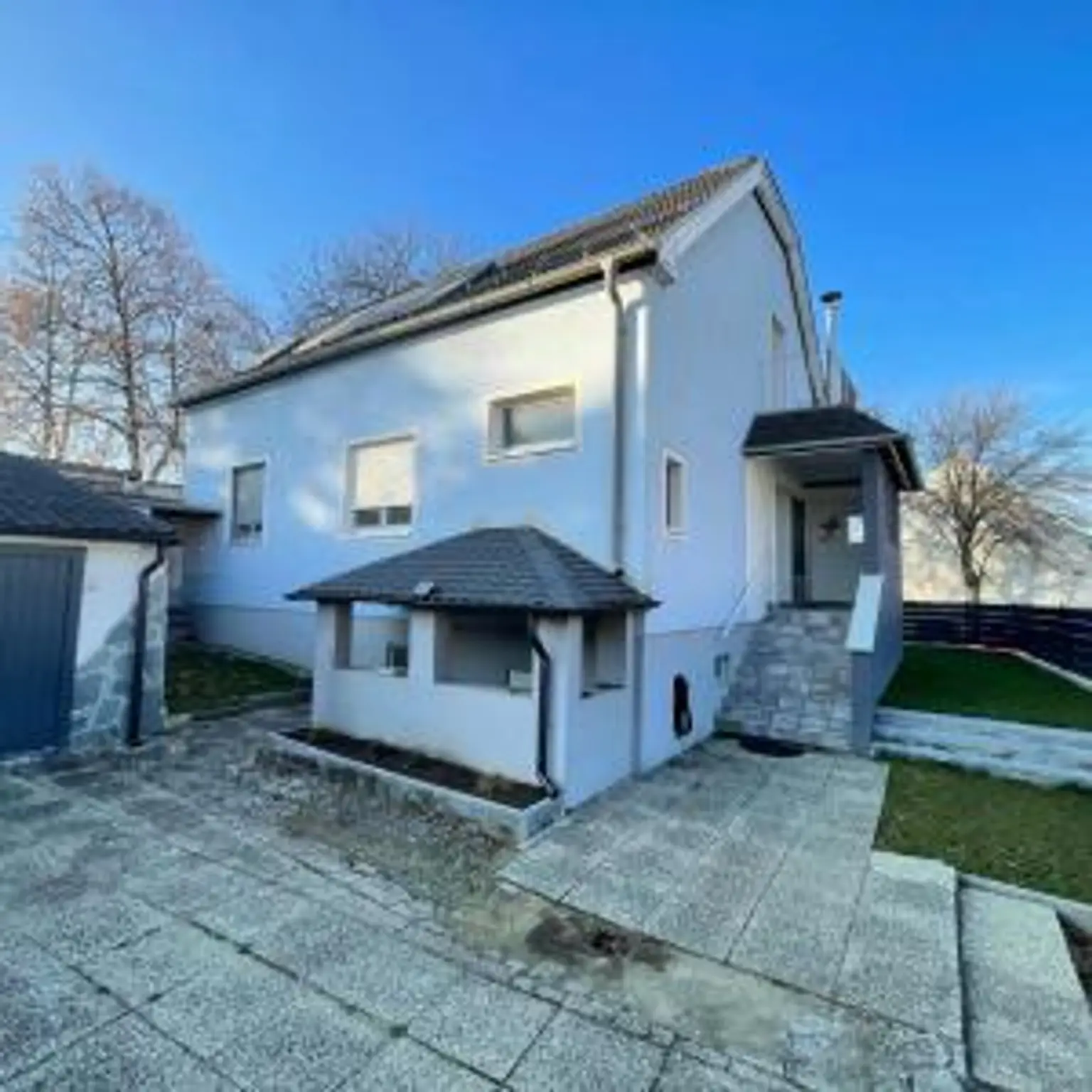 Wohlfühloase in Rust: Renoviertes Haus auf 620 m² Grundstück