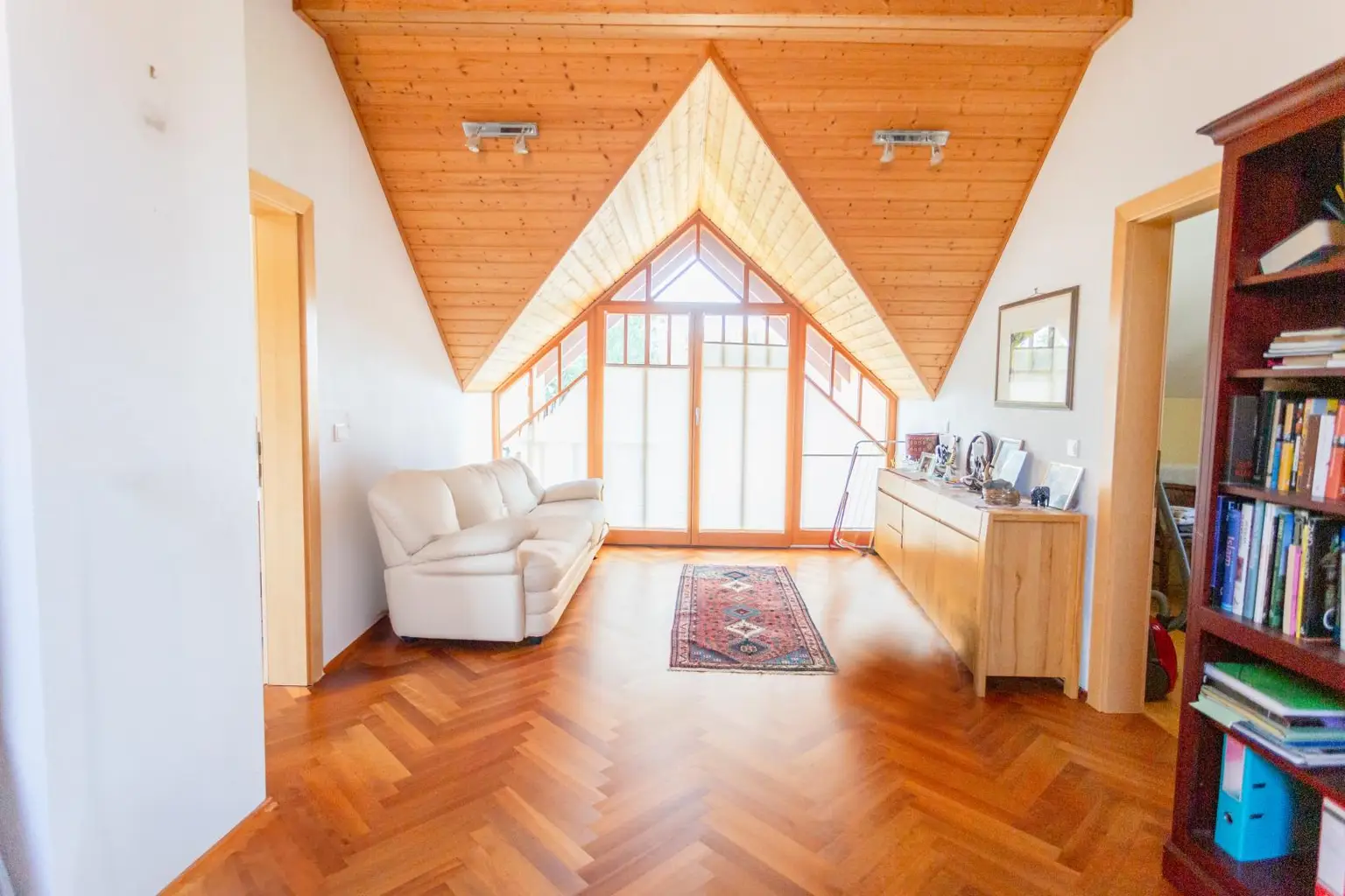 Wunderschönes Einfamilienhaus - ruhige Siedlungslage!
