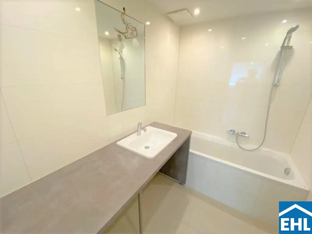 Wundervolle 2 Zimmer Wohnung mit Loggia am Hauptbahnhof