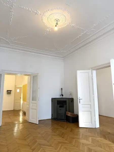 Wunderschöne AltbauWohnung in sehr guter Lage