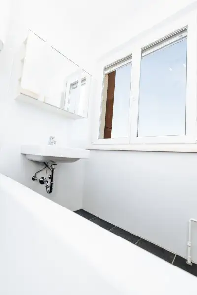 HIGHLIGHT I BALKON I BAD MIT WANNE I RENOVIERT I CLEVERER GRUNDRISS I PETS OK I RUHIGES WOHNEN I LETZTER STOCK MIT LIFT I I PROJEKT WOHNEN