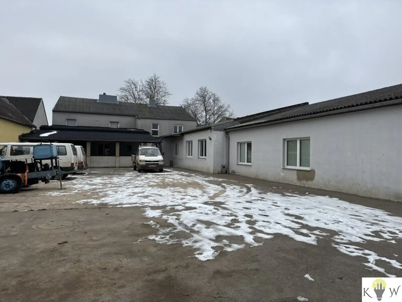 Großzügige Liegenschaft mit vielseitigem Entwicklungspotential in zentraler Lage von Andau