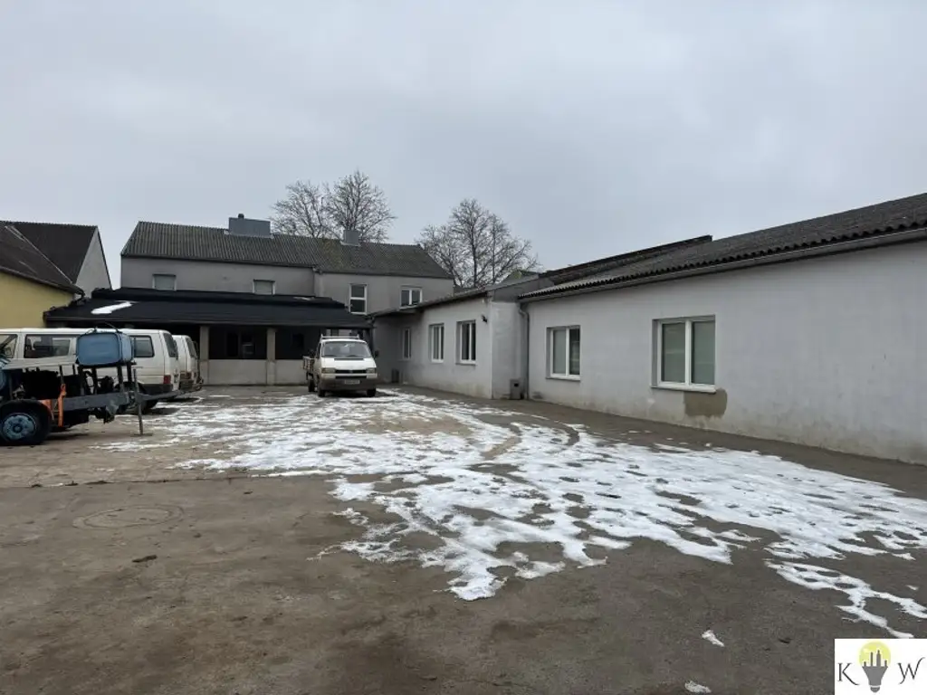 Großzügige Liegenschaft mit vielseitigem Entwicklungspotential in zentraler Lage von Andau