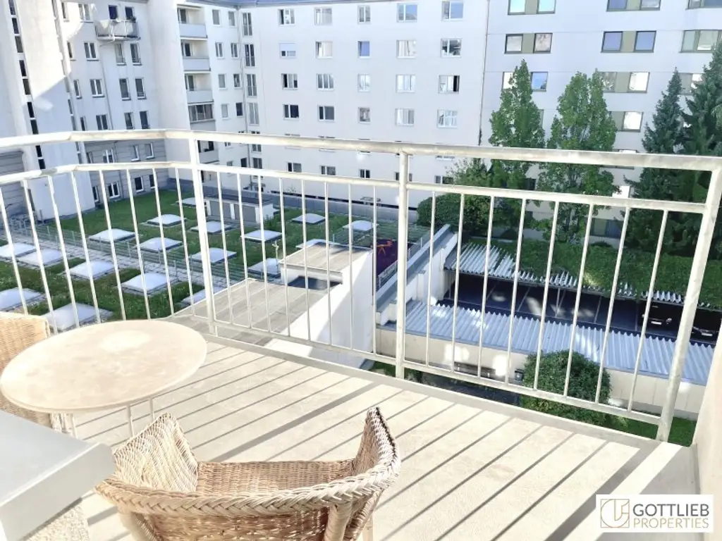 Grünruhelage nahe Arenbergpark! Teilmöblierte 2-Zimmer-Wohnung mit Loggia in Stockwerkslage