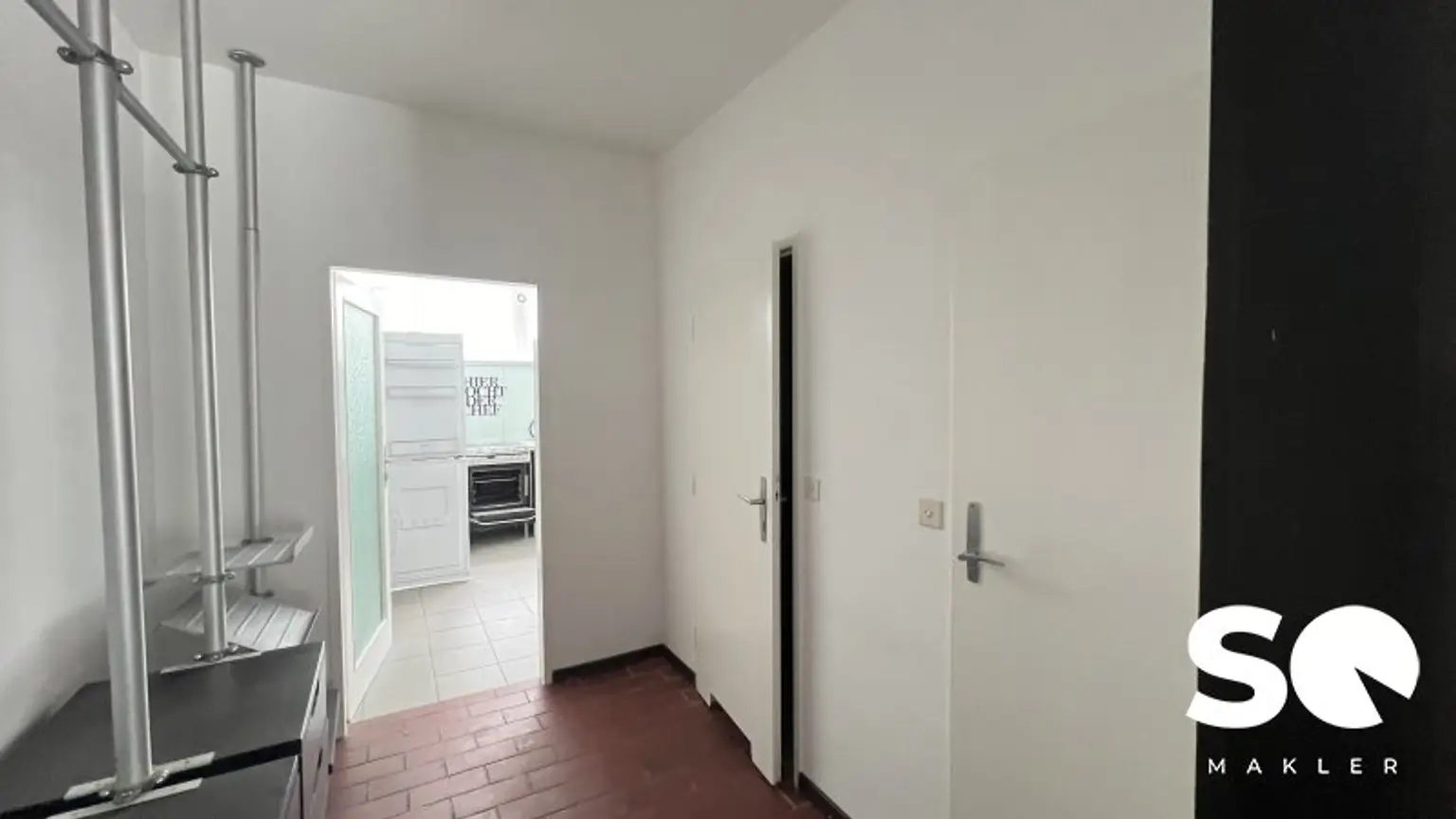 # SQ - MAISONETTE WOHNUNG IM REIHENHAUSSTIL MIT LOGGIA - 3 EBENEN