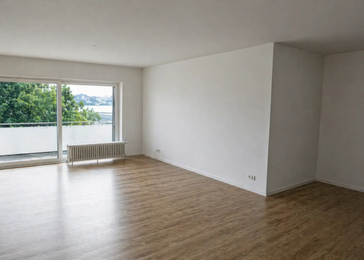 Wohn - und Essbereich OG