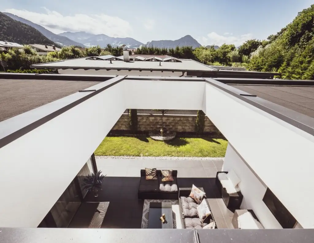 Luxuriöser Bungalow in absoluter Ruhelage am Waldrand als idealer Alterssitz