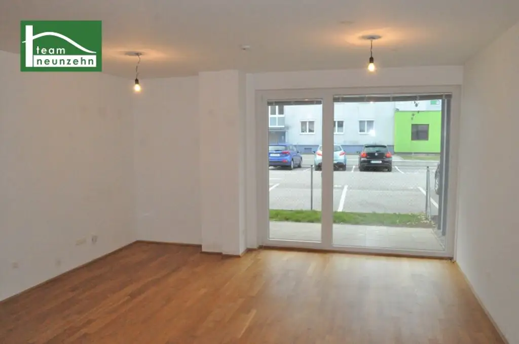 Lichtdurchflutete 4-Zimmer-Wohnung mit privater Außenfläche