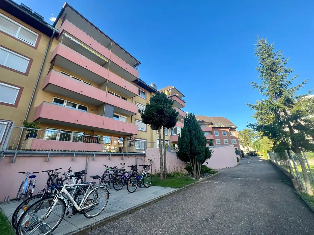 Geräumige 4 Zimmer Wohnung in 8010 Graz Jakomini