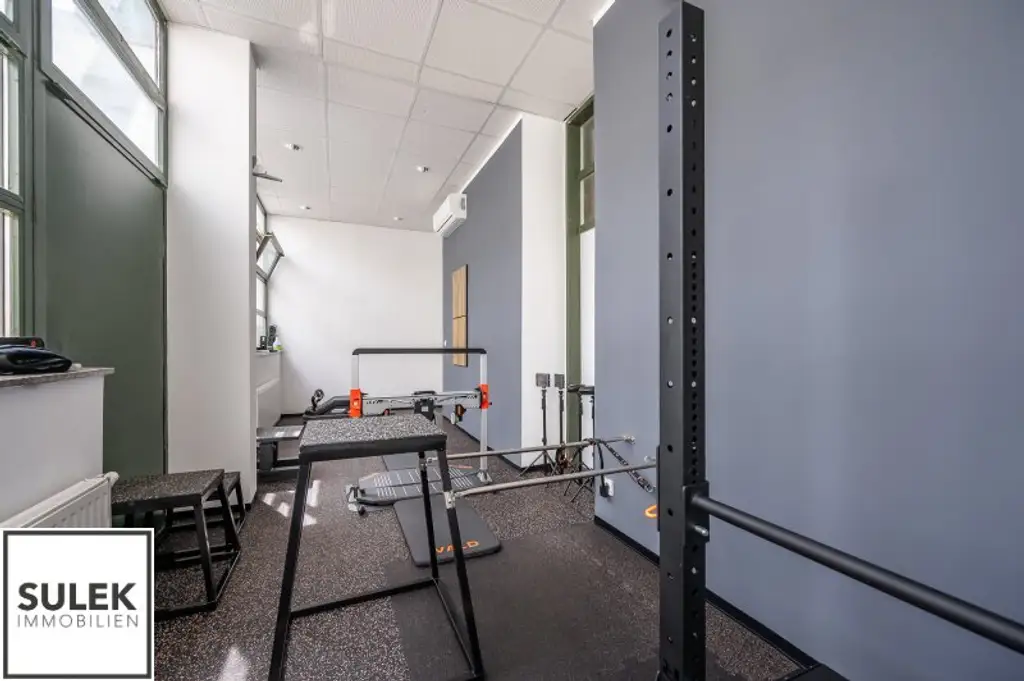 Ihr neuer Unternehmenssitz: Modernes Büro/ Praxisgebäude in Mödling mit Top-Anbindung