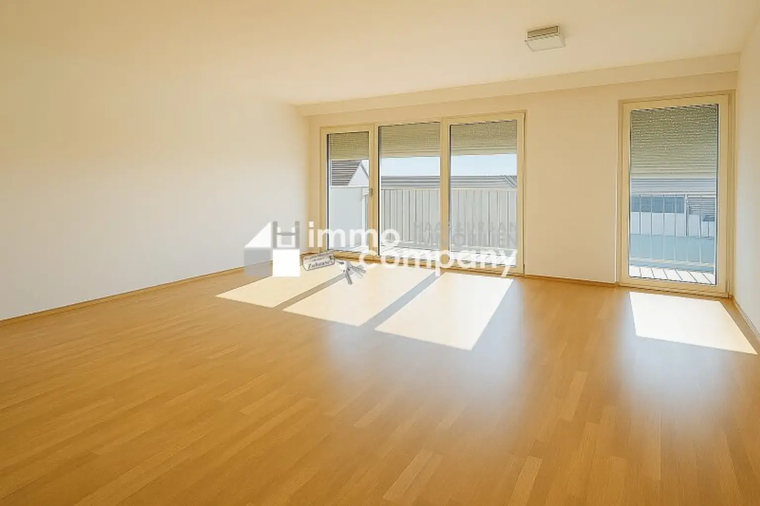 Klimaanlage, Ausblick und Balkon? Nachmieter für 1-Zimmer-Wohnung in Bruck/Leitha gesucht!