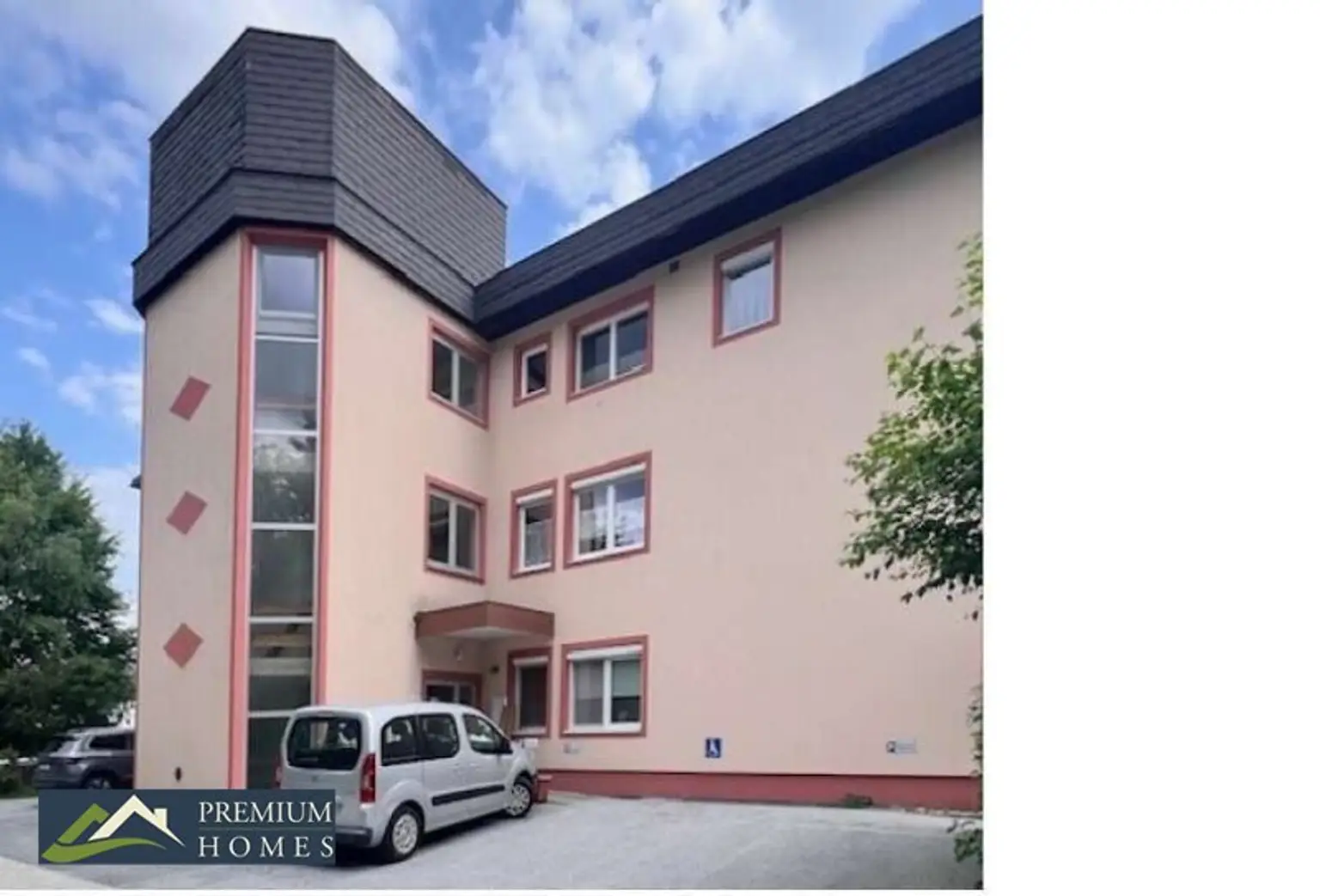 BREITENBACH am Inn - Mietwohnung - Eingangsbereich