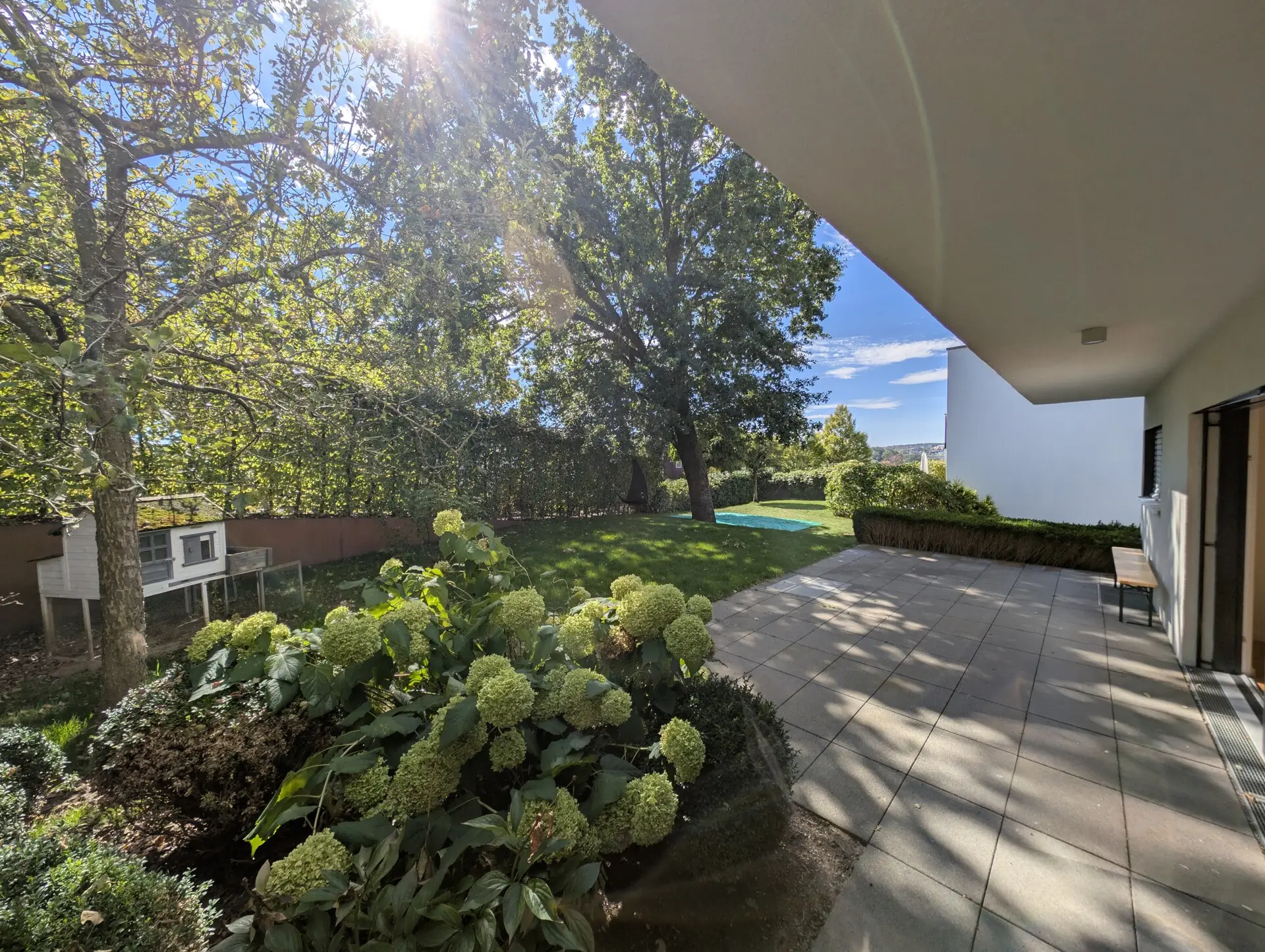 Terrassenansicht Sommer 2 Foto aus Privatbestand