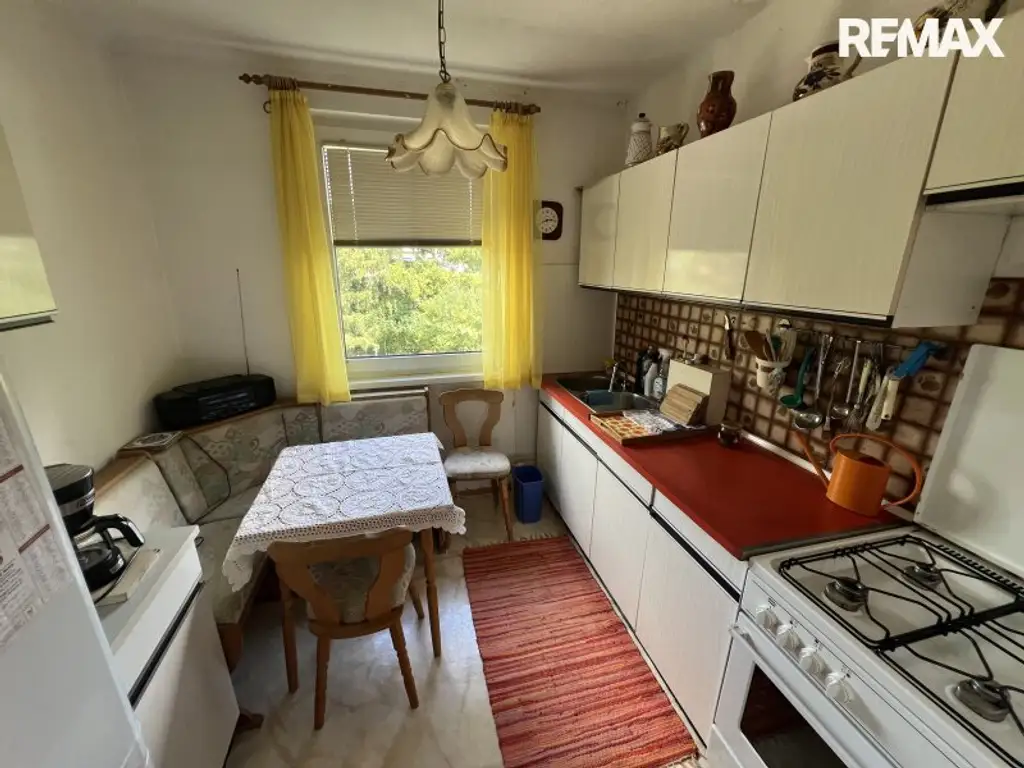 Ein-bzw. Mehrfamilienhaus im Musikantenviertel!