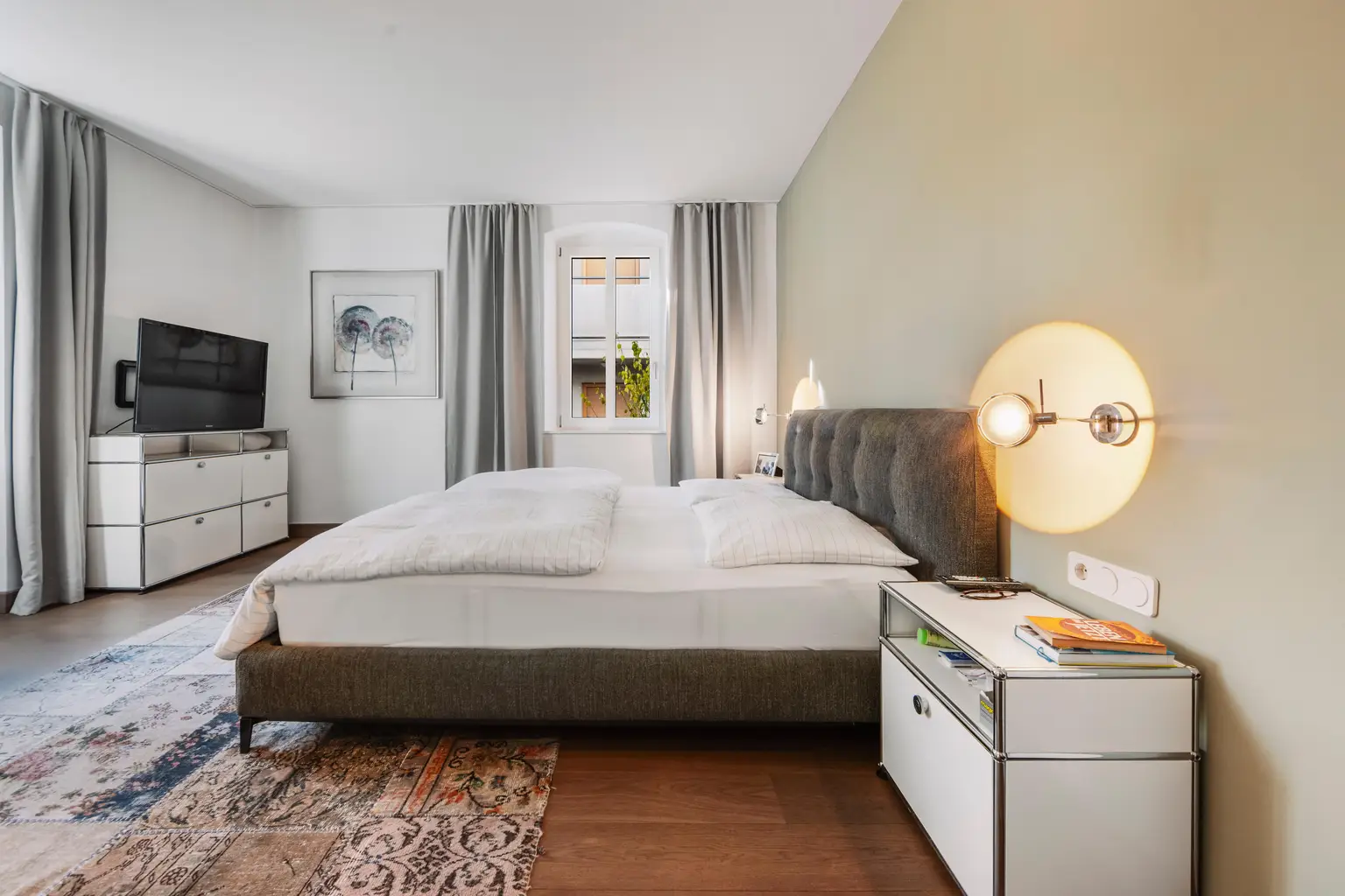 Einzigartig! Wunderschöne Designer-Wohnung mit Baurecht