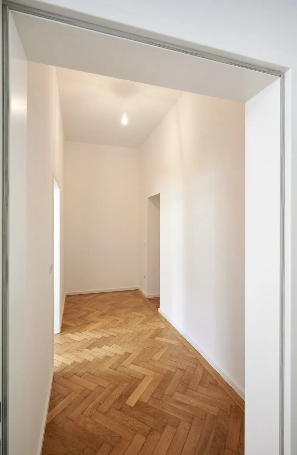 Ideal für Paare oder kleine Familien – frisch renovierte 3-Zimmer-Altbau Wohnung