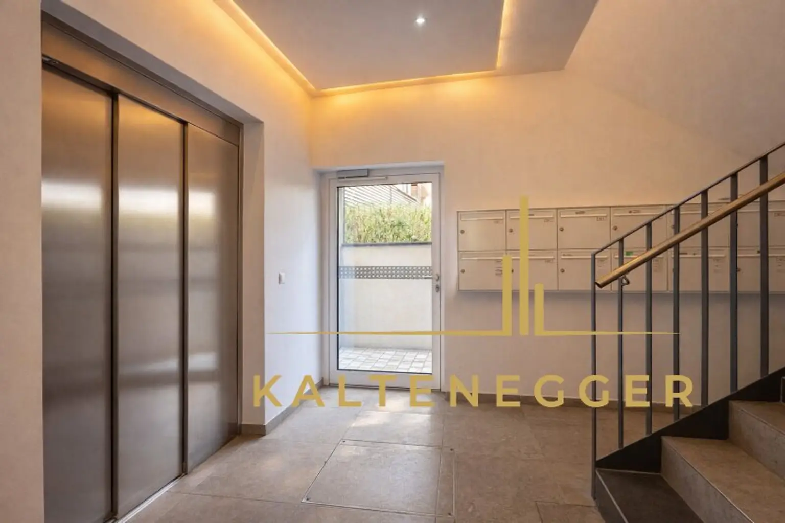 Eingangsbereich des Hauses - mit 2. Eingang/Ausgang