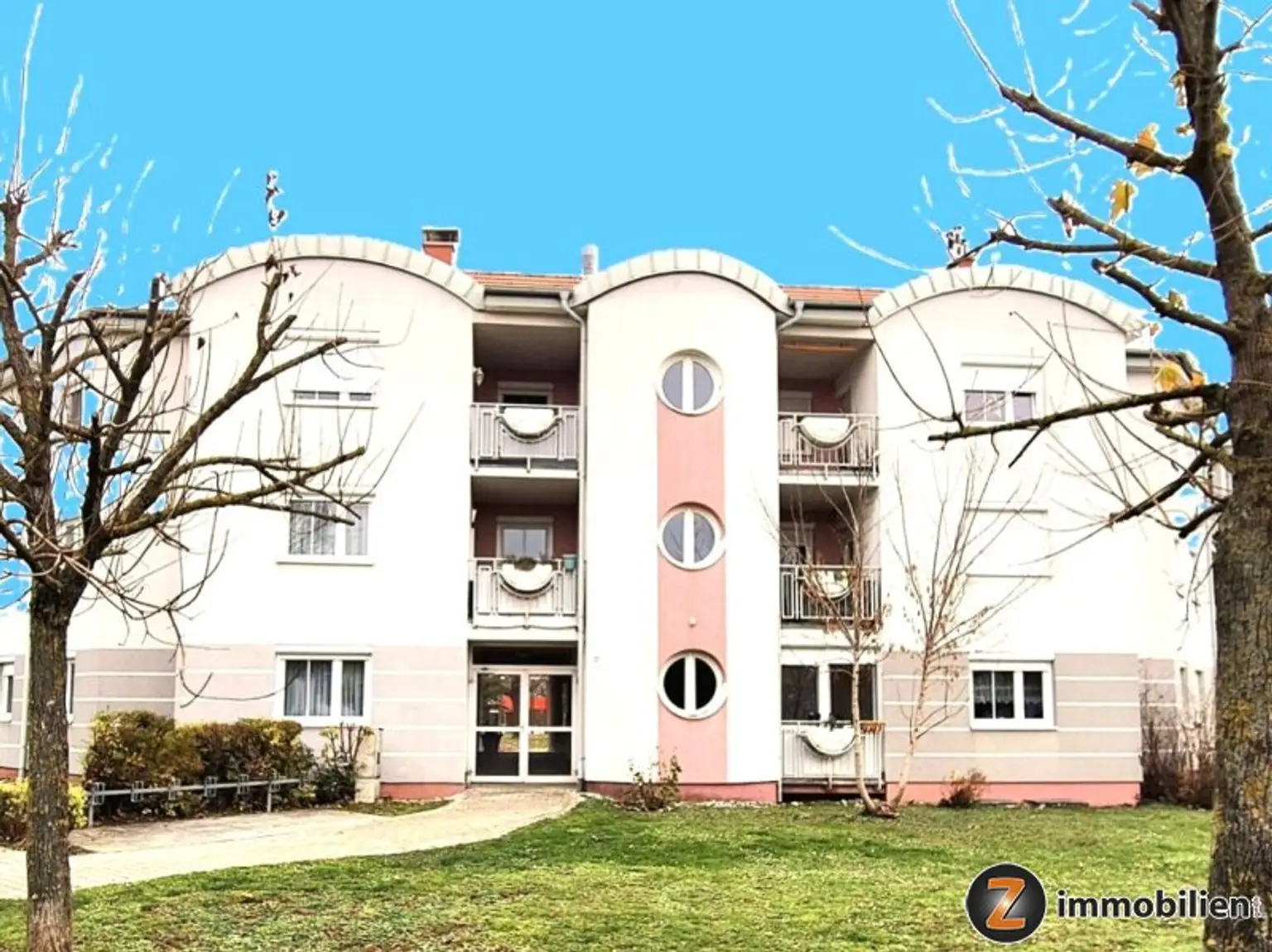 Ansicht von der Straße