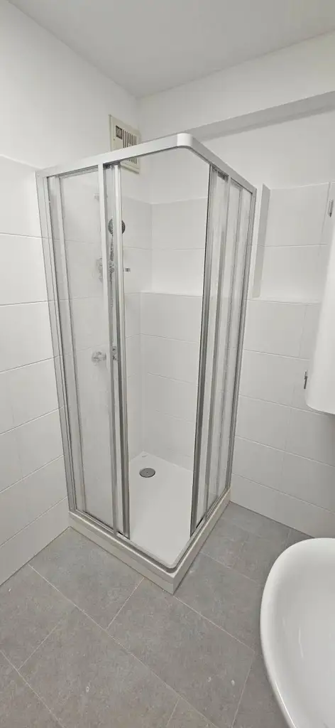 Sonnige Wohnung Nähe Pleschingersee! 3 Zimmer + Tiefgarage + Balkon