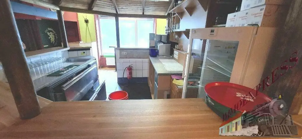 Leistbare Selbstständigkeit - Tanzcafé - Kaffeebar- mit Freifläche - viele Möglichkeiten