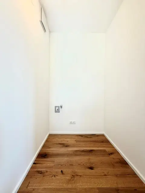 J | THE GREEN ++ ZWEI ZIMMER mit GARTEN | Prima Service Immobilien
