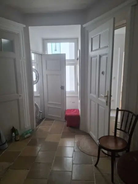 Naschmarktnähe - toller Altbau - viel Potenzial