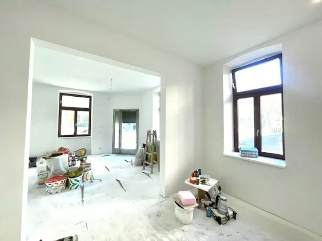 EXZELLENTE ORDINATION-PRAXIS-BÜRO-ATELIER - Nähe Wiener Stadthalle - 1150 WIEN-Bestlage!