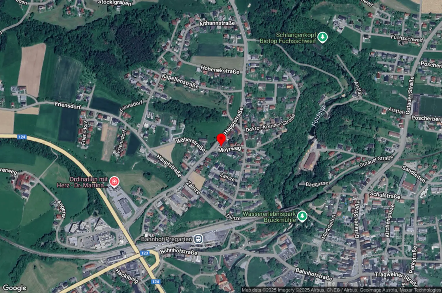 Neuwertige Gartenwohnung in Hagenberg mit 88 m²   II   Garten und Loggia mit gesamt 86 m²   II   große Einbauküche