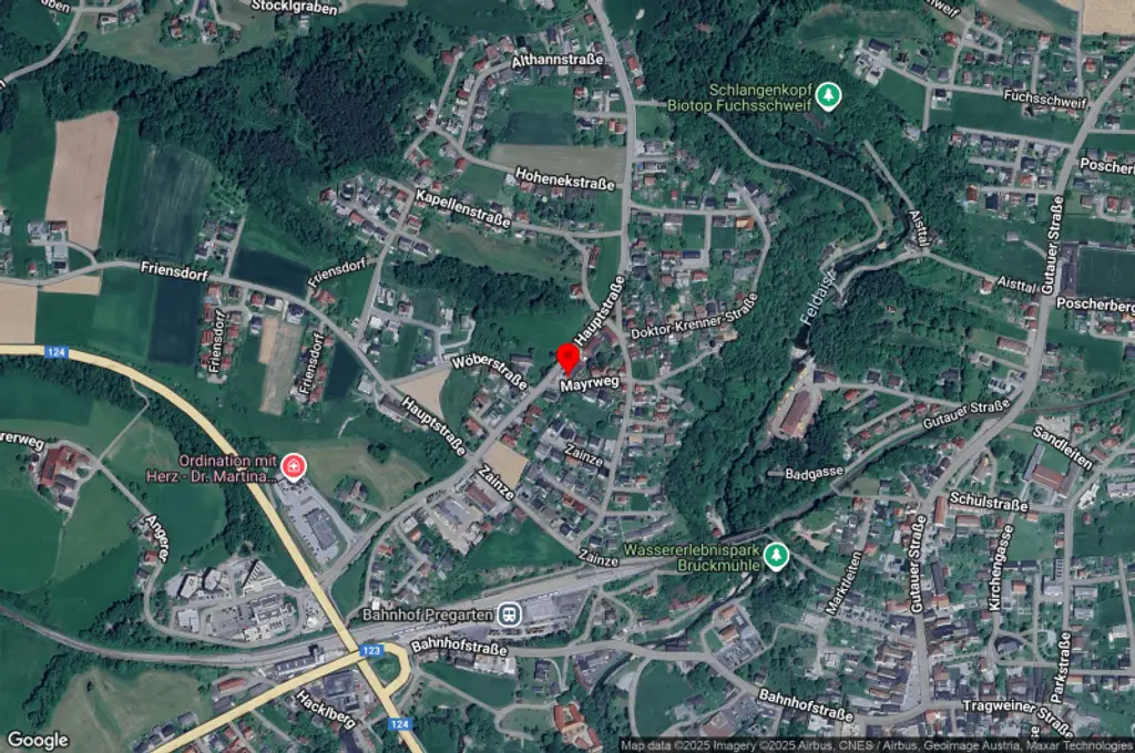 Neuwertige Gartenwohnung in Hagenberg mit 88 m²   II   Garten und Loggia mit gesamt 86 m²   II   große Einbauküche