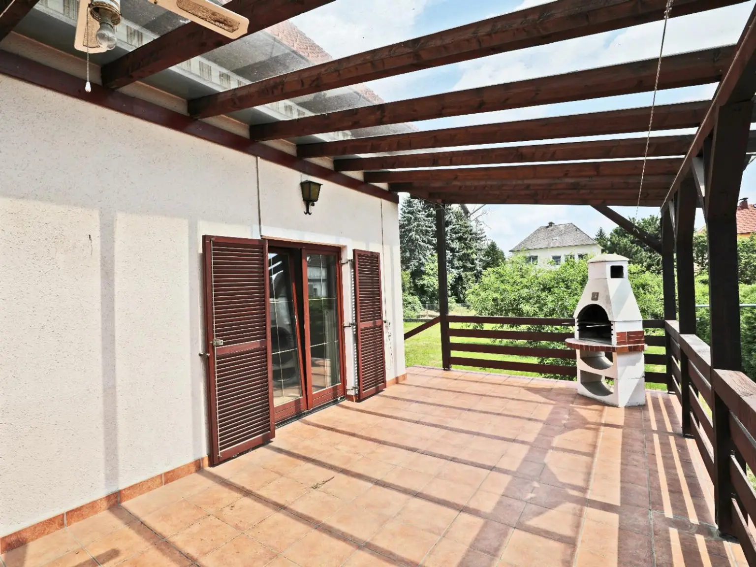 Haus auf Mietkaufvariante - Schönes ebenes Grundstück - 135m2 Wfl. - Vollkeller mit Garage - große Terrasse