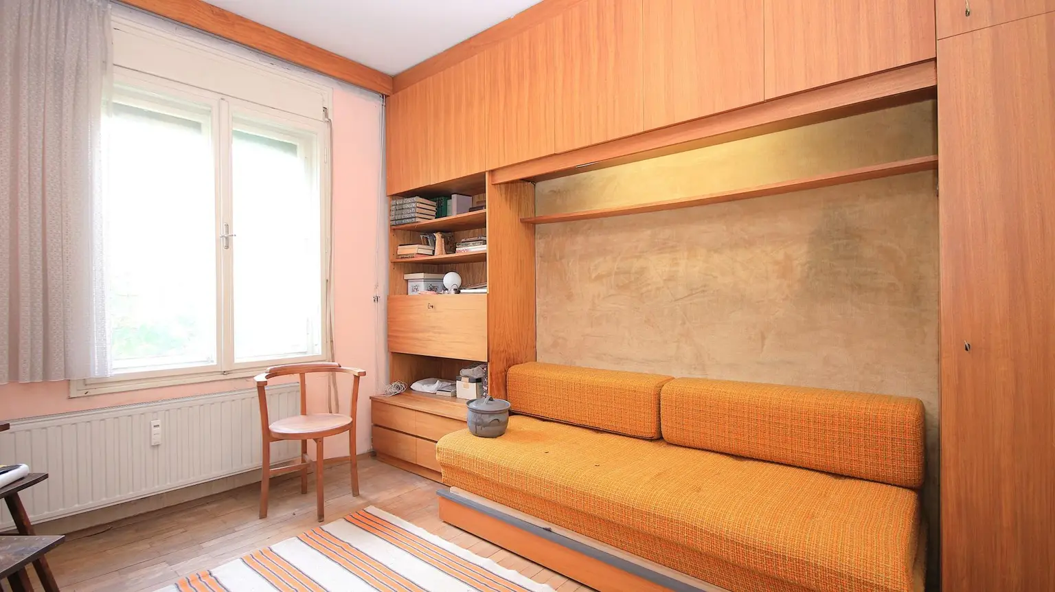 Zimmer 1OG