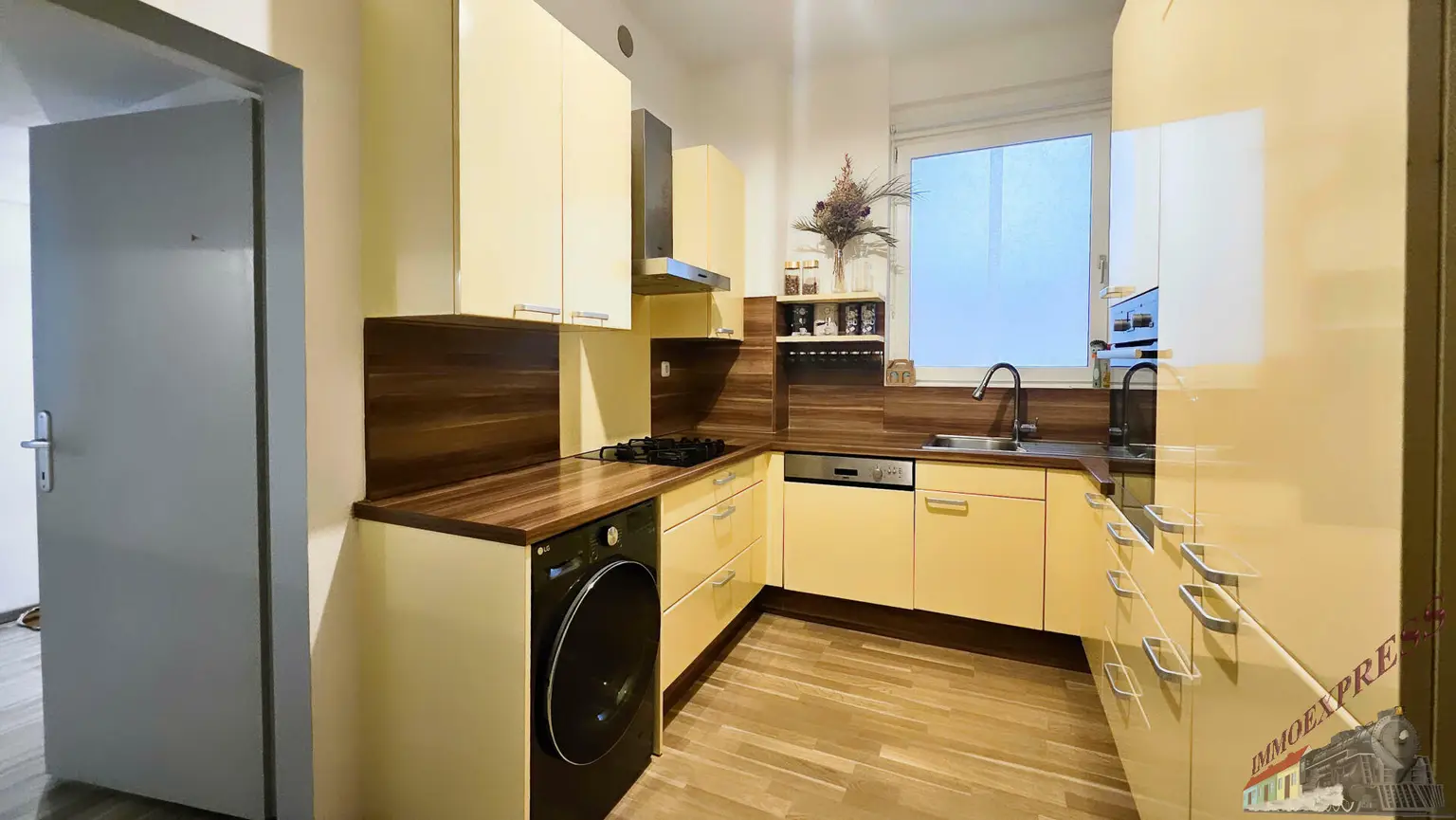 Charmante 4-Zimmer-Altbauwohnung mit modernem Flair in der Karmarschgasse – 83 m²
