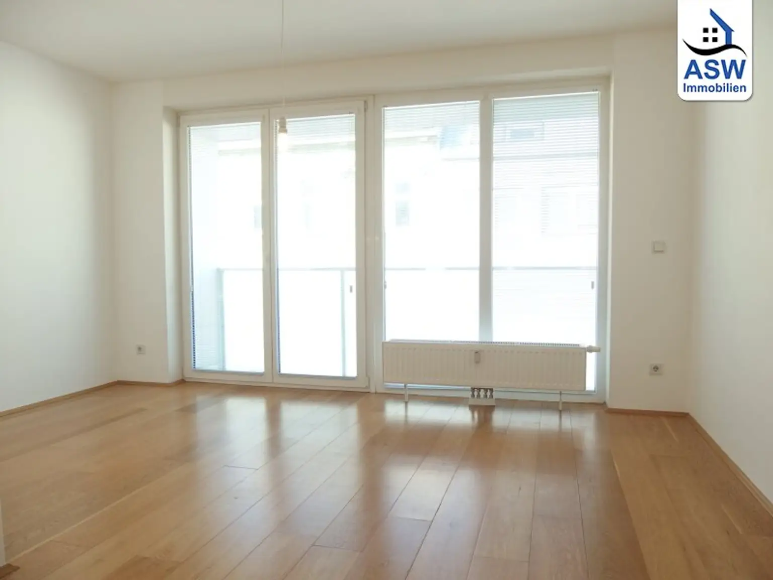 Sonnige 3-Zimmerwohnung mit Loggia Nähe Linzer Straße