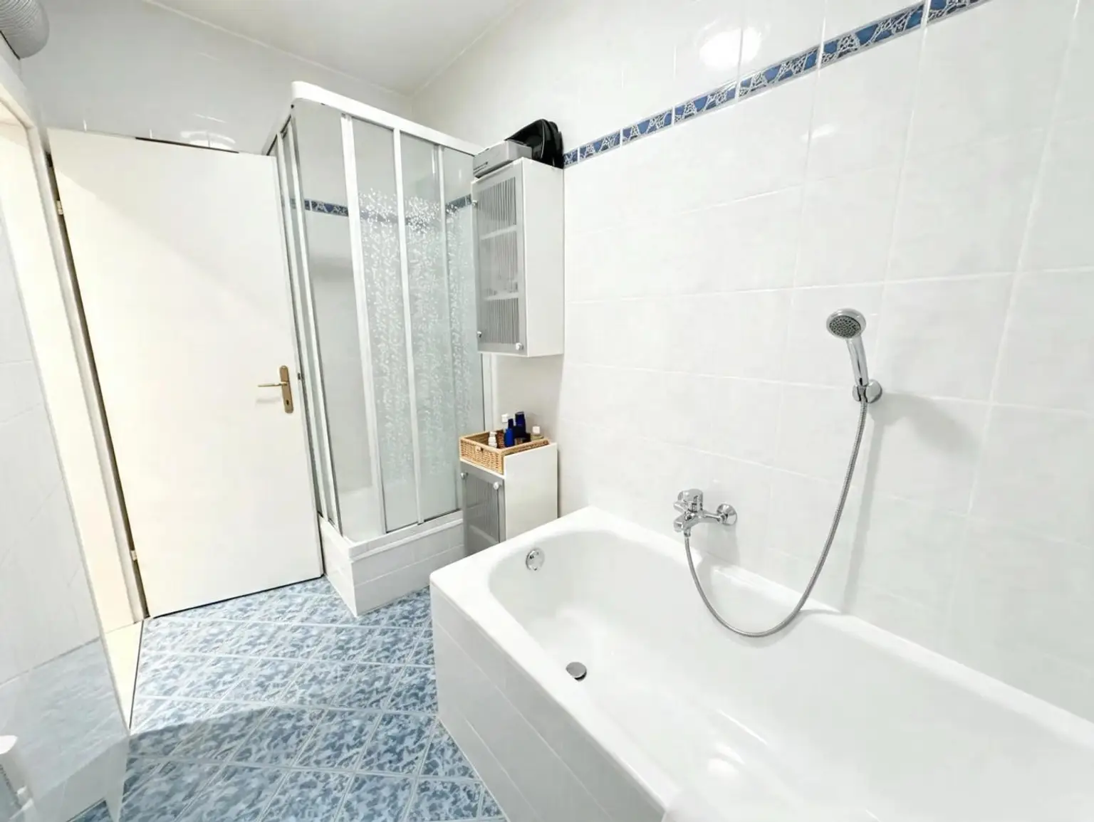 11.Badezimmer2