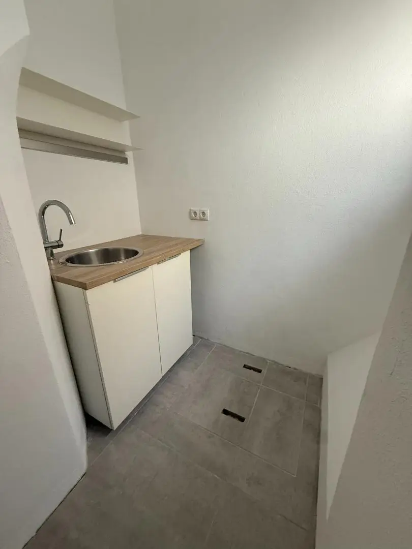 Modernes Studio mit All-Inclusive Miete in zentraler Lage