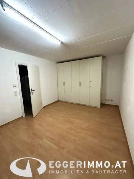 5751 Maishofen/Mitterhofen; attractive, well-maintained half of a house, 4 bedrooms,
