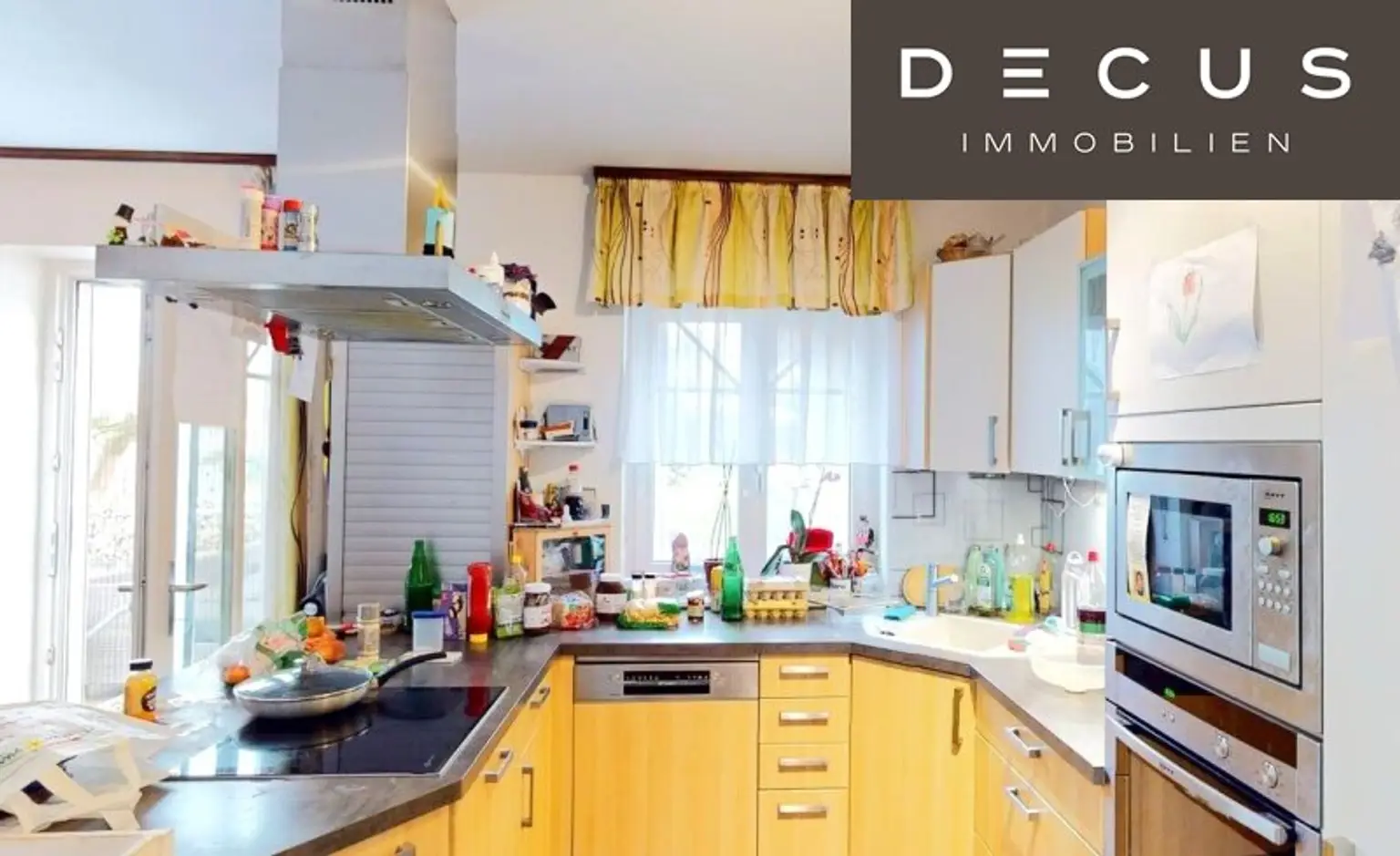 TRAUMHAFTES EINFAMILIENHAUS MIT MIT WOHNKÜCHE, 4 SCHLAFZIMMERN UND GROSSEM GARTEN