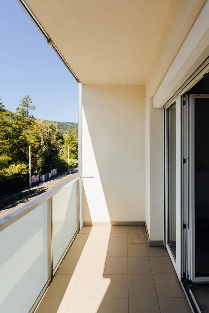 8020 Eggenberg - Eine gepflegte, renovierte , 2 Zimmer-Wohnung mit sonniger Loggia!