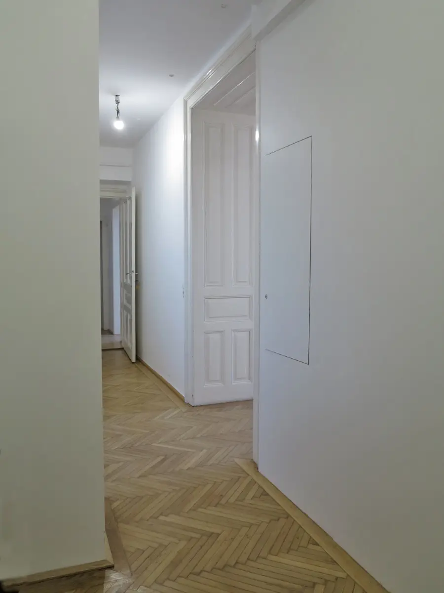 STILVOLL SANIERTE ALTBAUALTBAUWOHNUNG - RESRVIERT