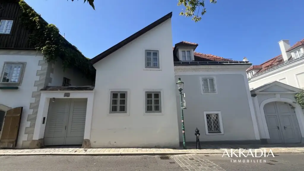 Einfamilienhaus-Juwel in 1190 Wien mit Garten