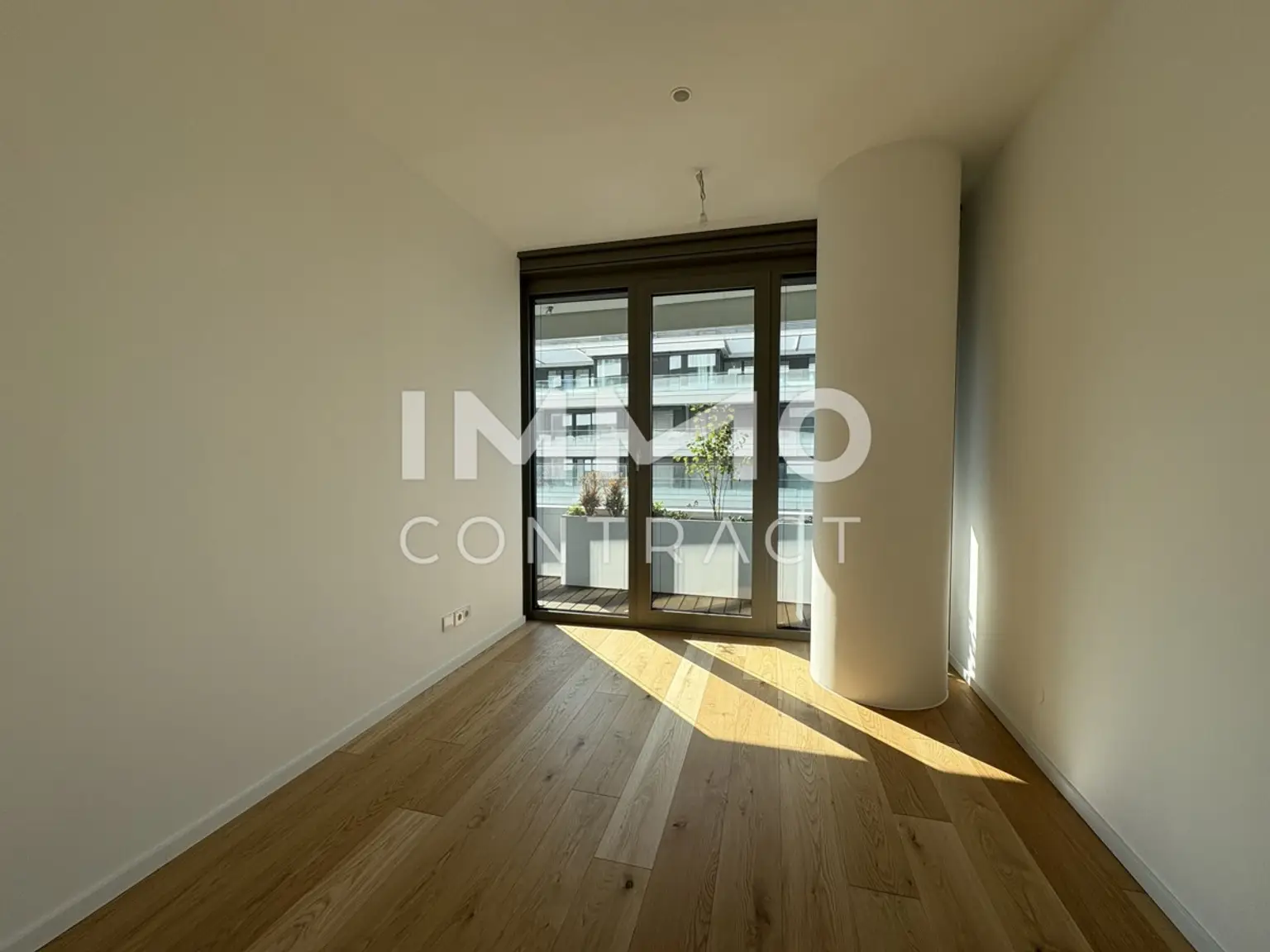 NEU & ERSTBEZUG: Gemütliche Dreizimmer-Wohnung mit viel Ruhe & Sonne (Pool, Gym, Spa, Shop, Lounges)