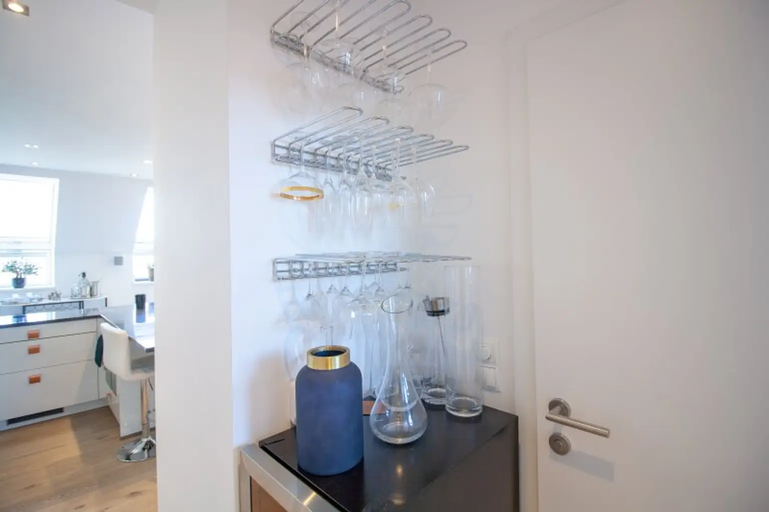 Modernes Maisonette-Juwel mit Terrasse im 3. Bezirk – Tischlerküche, 2 Bäder & Klimaanlage