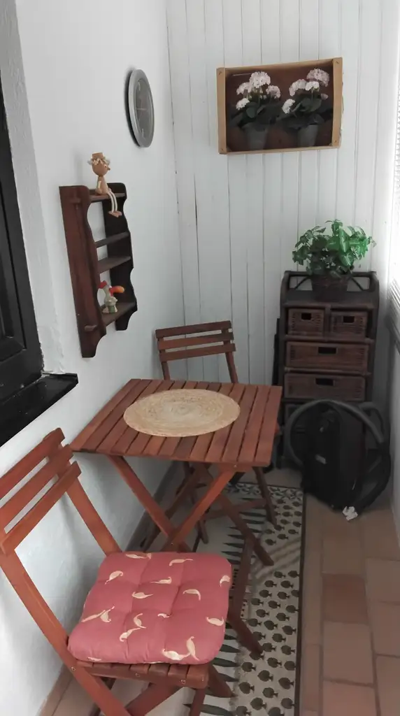 Eine komplett neu adaptierte 3-Zimmer-Wohnung mit Eckbalkon und Traunstein Blick.